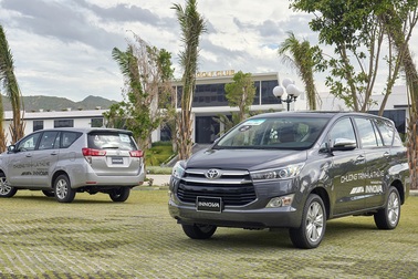 Đứng im nội địa hoá, "xe Việt" Innova làm gì trước cơn bão xe nhập