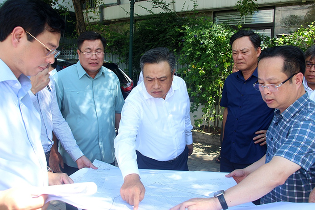 Hà Nội: Thu hồi đất vàng, giao quận từng phải bốc thăm xây trường học - 1 Hà Nội: Thu hồi đất vàng, giao quận từng phải bốc thăm xây trường học - 1