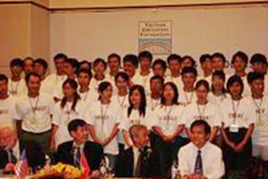 Chuẩn bị gì để xin học bổng VEF?