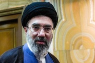 Hé lộ cách Lãnh tụ Tối cao Iran bí mật điều hành công việc dù vắng bóng