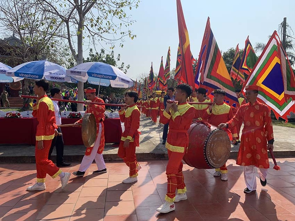 Khai hội đền Xã Tắc độc đáo tại thành phố Móng Cái - 4 Khai hội đền Xã Tắc độc đáo tại thành phố Móng Cái - 4