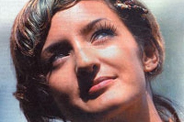 Jenniffer Rapp - gương mặt lạ của làng thời trang Việt