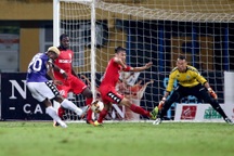 Đánh bại Bình Dương, CLB Hà Nội tiếp tục lập kỷ lục tại V-League