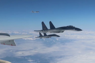 Máy bay Trung Quốc bay gần hòn đảo, Đài Loan kêu gọi dân không nên hốt hoảng