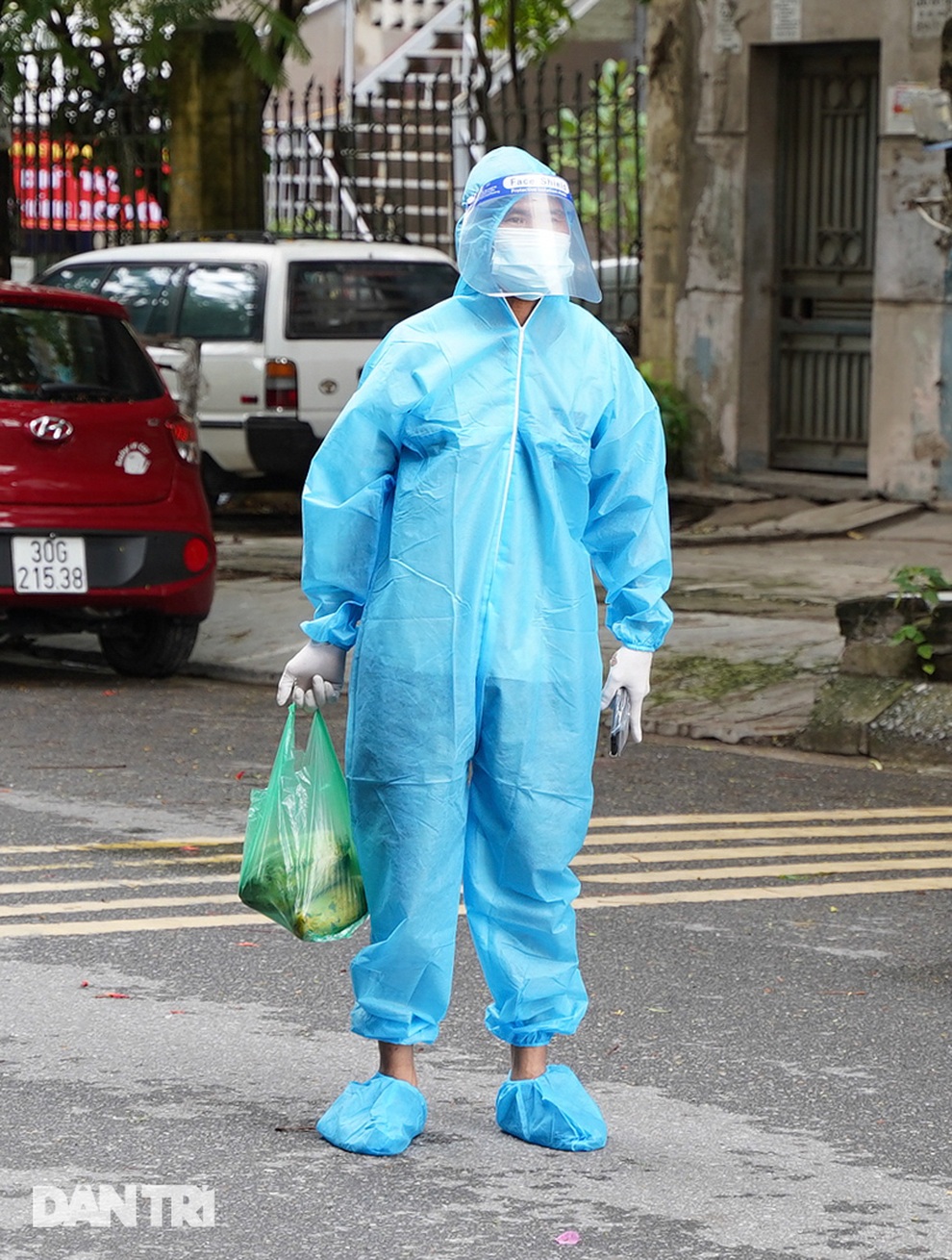 Phong tỏa 5 tòa chung cư liên quan chùm 16 ca mắc Covid-19 ở Hà Nội - 8 Phong tỏa 5 tòa chung cư liên quan chùm 16 ca mắc Covid-19 ở Hà Nội - 8