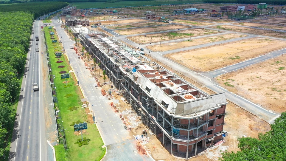 Vì sao Century City hấp dẫn nhà đầu tư? - 3 Vì sao Century City hấp dẫn nhà đầu tư? - 3