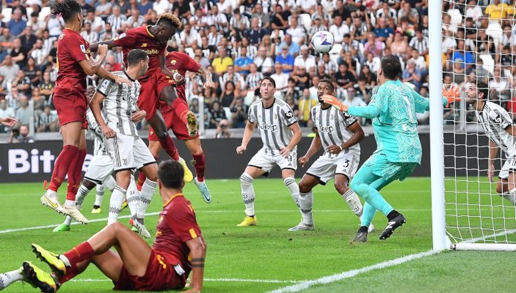 AS Roma của Mourinho quật cường giành điểm trước Juventus - 3 AS Roma của Mourinho quật cường giành điểm trước Juventus - 3