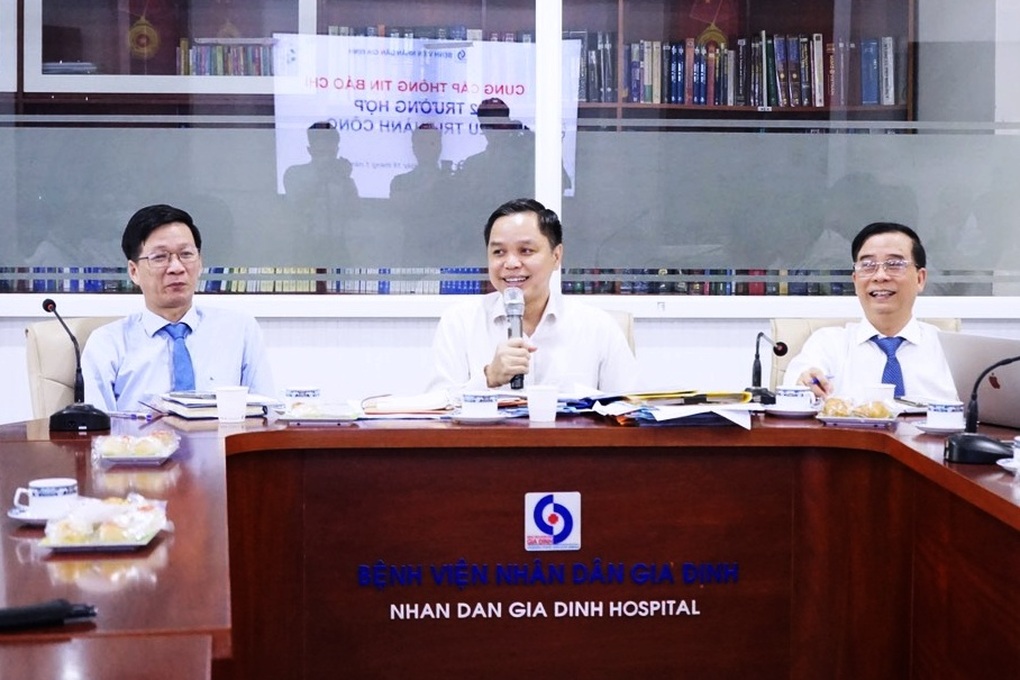 TPHCM: Bệnh viện thất thu 30 tỷ đồng, căng não lo thưởng Tết cho y bác sĩ - 4 TPHCM: Bệnh viện thất thu 30 tỷ đồng, căng não lo thưởng Tết cho y bác sĩ - 4