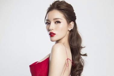 Hoa hậu Kỳ Duyên: “Tôi không lạnh lùng, chảnh chọe”