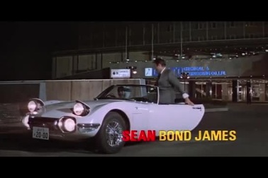 Tài tử Sean Connery trong "You Only Live Twice" (Chỉ sống hai lần - 1967)