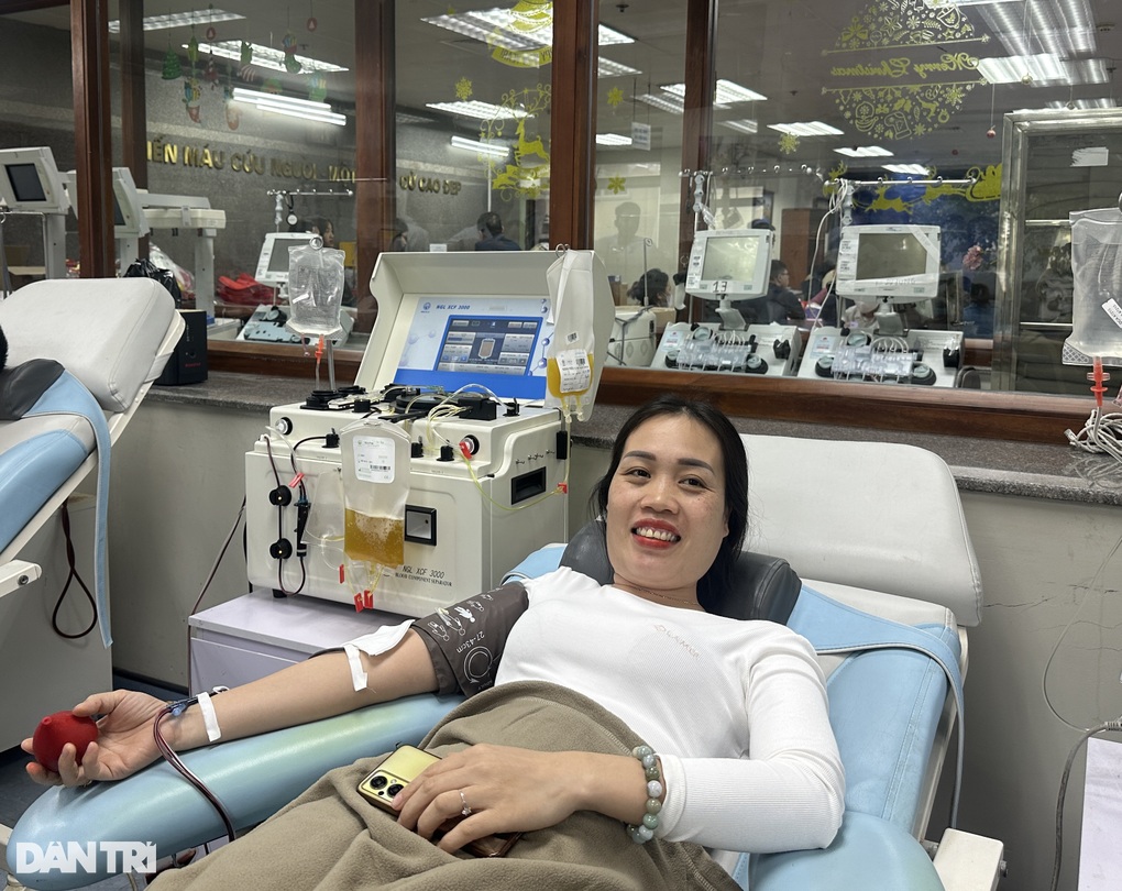 Những người vật lộn tăng cường sức khỏe để... được hiến máu - 1 Những người vật lộn tăng cường sức khỏe để... được hiến máu - 1