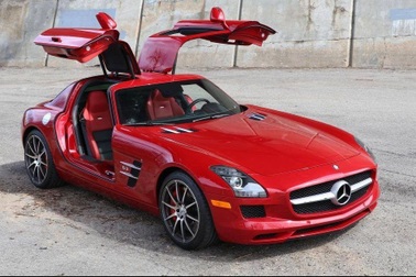 Cửa xe ô tô đã ra đời và phát triển như thế nào?