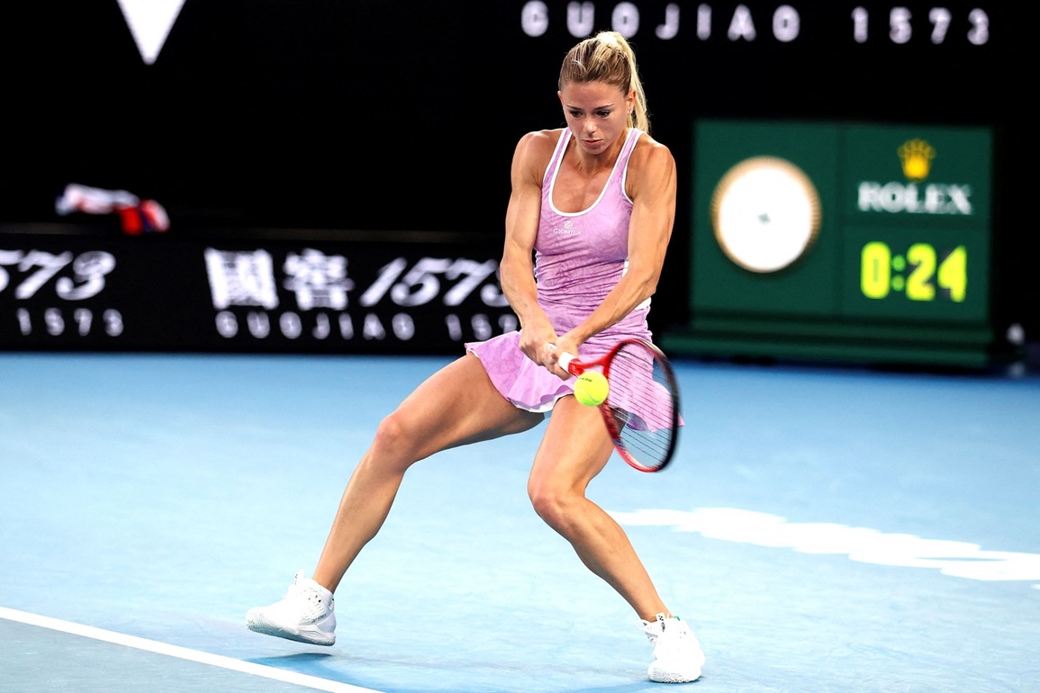 Bị loại ở Australian Open, Camila Giorgi vẫn gây sốt với loạt ảnh gợi cảm - 1 Bị loại ở Australian Open, Camila Giorgi vẫn gây sốt với loạt ảnh gợi cảm - 1