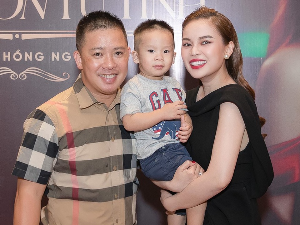 Giang Hồng Ngọc: “Tôi quản lý chồng và ghen ra mặt khi anh đi nhậu” - 1 Giang Hồng Ngọc: “Tôi quản lý chồng và ghen ra mặt khi anh đi nhậu” - 1