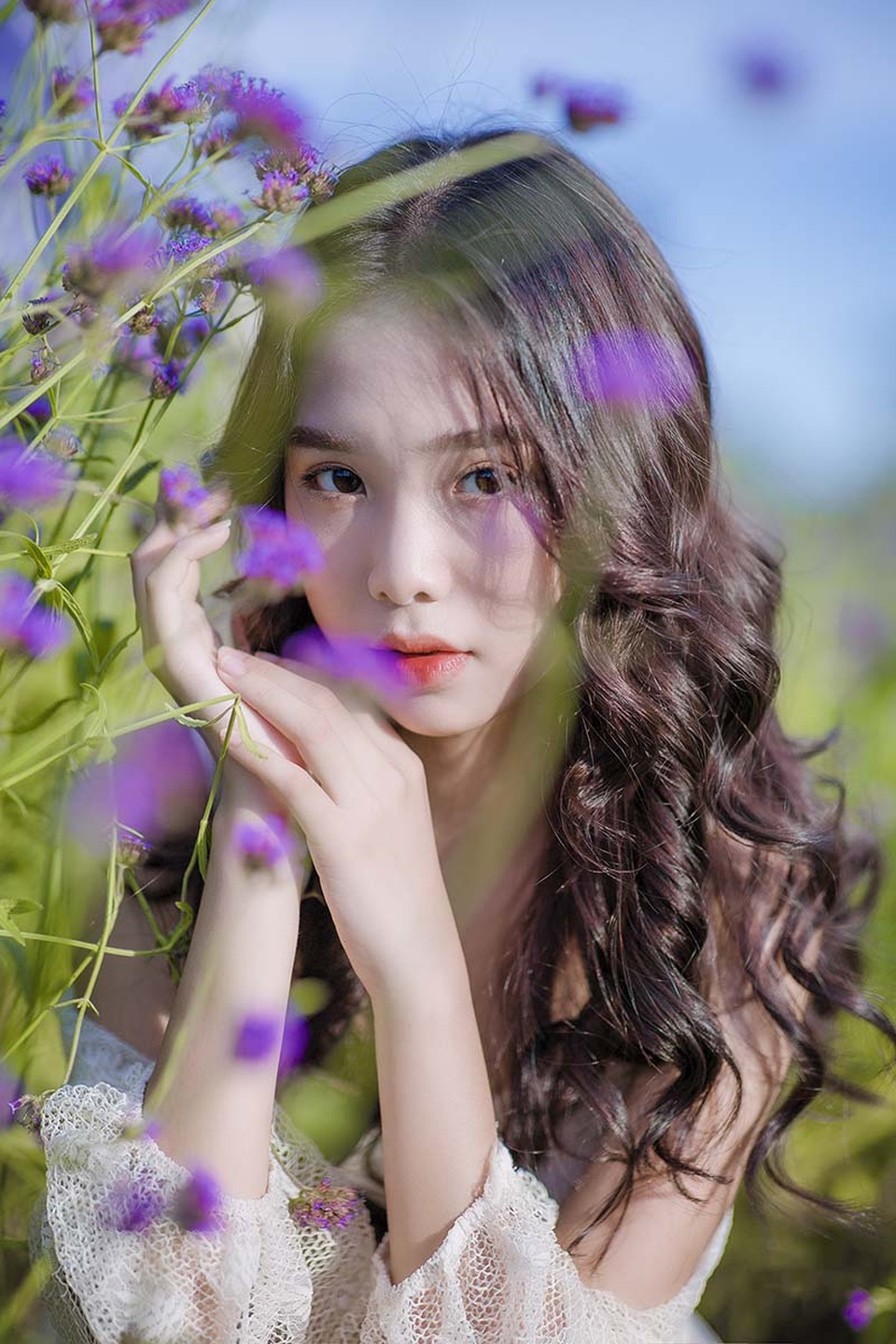 Khoảnh khắc nào khiến bạn cảm thấy cô đơn cùng cực? - 2 Khoảnh khắc nào khiến bạn cảm thấy cô đơn cùng cực? - 2