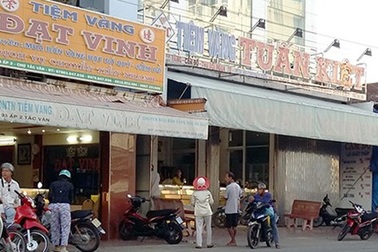 Bán gần 19 tấn vàng nhưng "quên" thuế