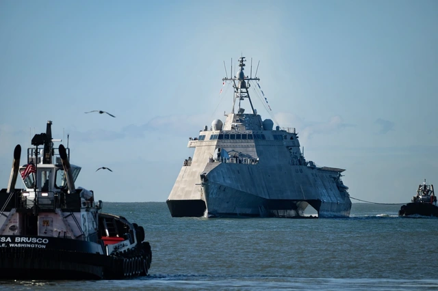 ກຳປັ່ນຮົບອາເມລິກາເຂົ້າຈອດກຳປູເຈຍ - 1 Tàu chiến Mỹ cập cảng Campuchia - 1