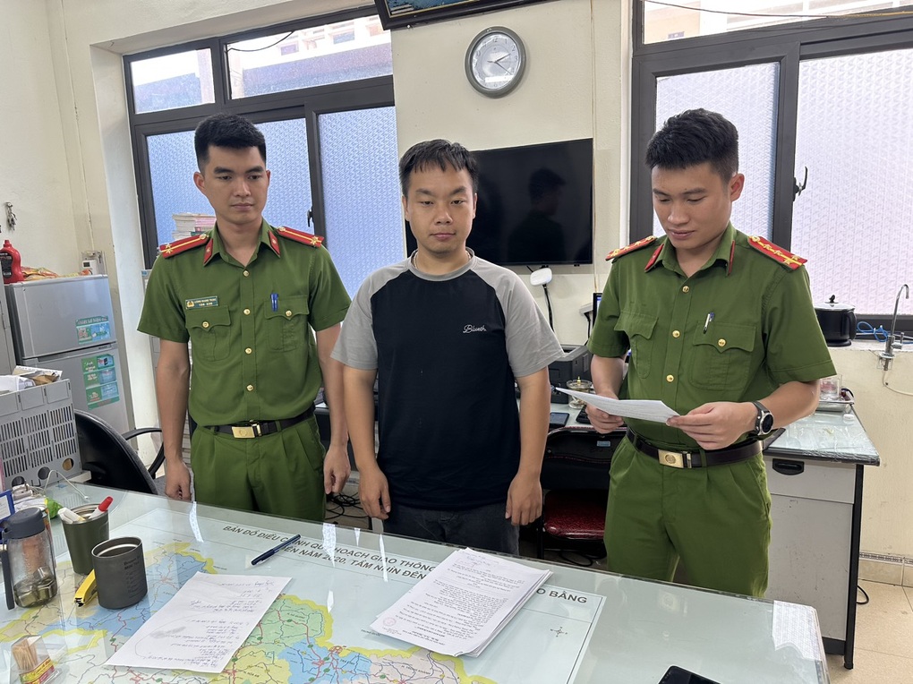 Nguyên Chủ tịch phường ở Cao Bằng cùng 2 thuộc cấp bị khởi tố - 3 Nguyên Chủ tịch phường ở Cao Bằng cùng 2 thuộc cấp bị khởi tố - 3