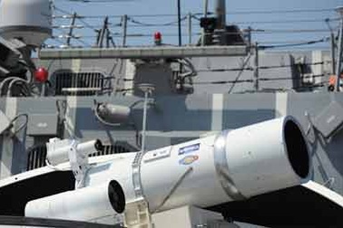 Mỹ đưa vũ khí laze tới vịnh Ba Tư