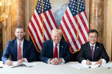 Công ty đại gia Đặng Thành Tâm bắt tay với ông Trump, cổ phiếu ra sao?