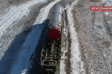 Siêu tên lửa nhanh gấp 27 lần tốc độ âm thanh của Nga lên nòng