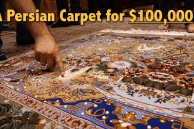 Cận cảnh loại thảm dát vàng 18 carat và ngọc trai, có giá bằng cả căn nhà