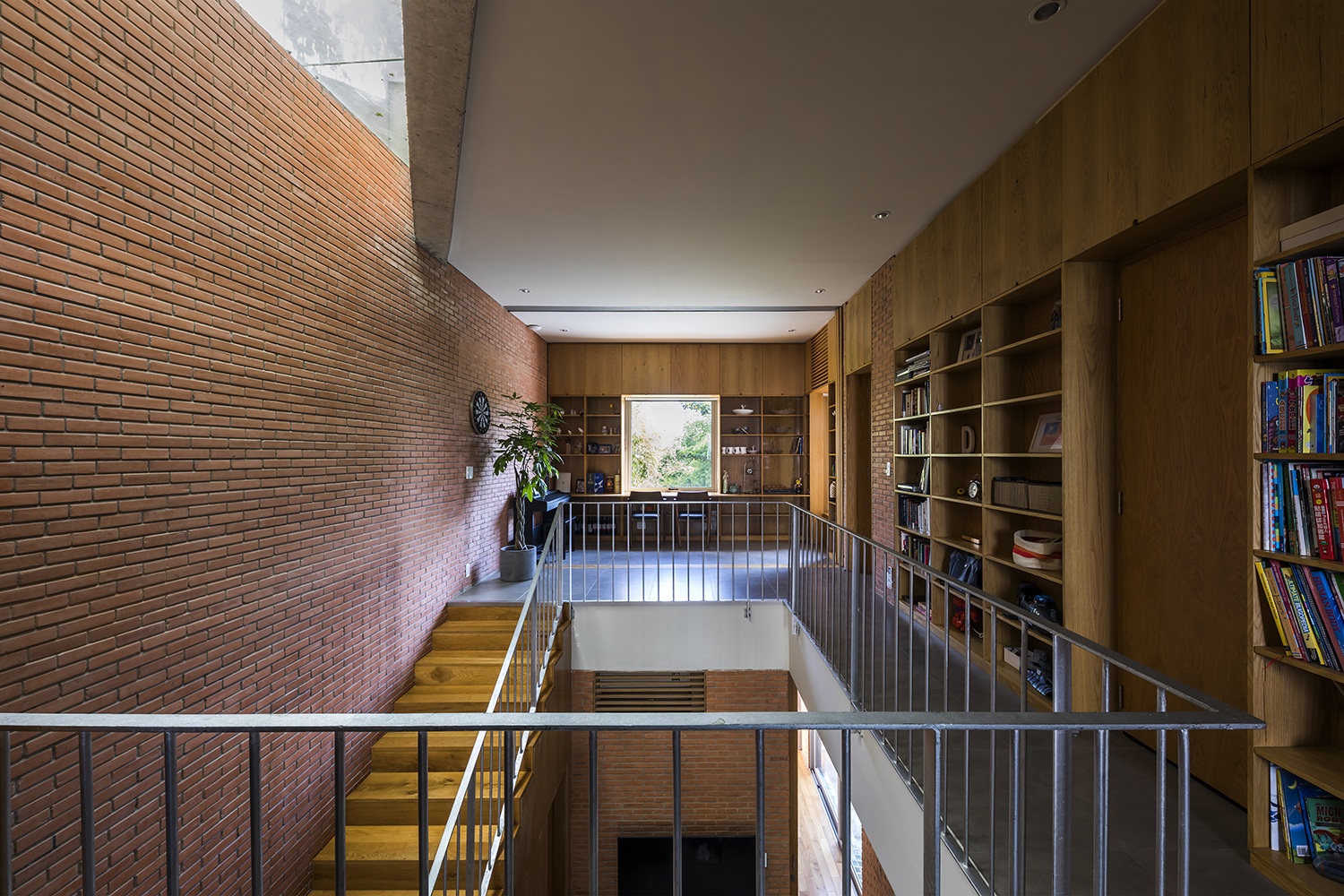 Căn nhà như vườn treo xanh mát tại TP Hồ Chí Minh, ai nhìn cũng muốn ở - 7