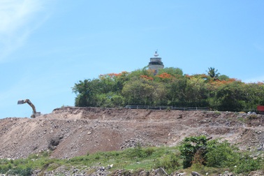 Hiện vật di tích lầu Bảo Đại Nha Trang đang lưu giữ ở đâu?