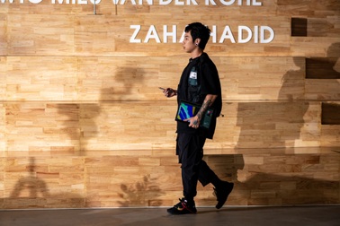 Phụ kiện công nghệ giúp thương hiệu Headless định hình cá tính