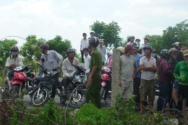 Một thiếu nữ bị đốt chết gần nghĩa địa 