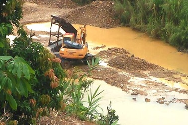Bắc Giang: Có hay không việc “bảo kê” cho cát tặc hoành hành tại huyện Lục Nam?