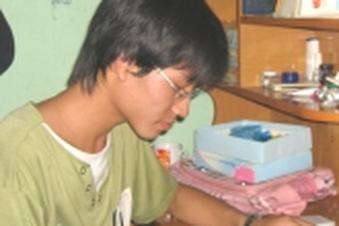 Thủ khoa mồ côi cả cha lẫn mẹ