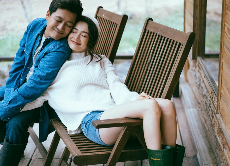 Trường Giang - Nhã Phương tung ảnh tình tứ dịp Lễ tình nhân - 2 Trường Giang - Nhã Phương tung ảnh tình tứ dịp Lễ tình nhân - 2