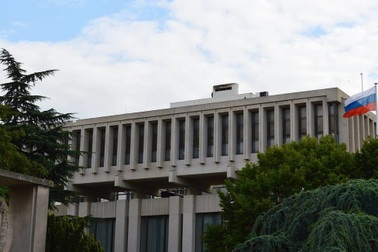 Các nước châu Âu đồng loạt trục xuất hàng chục nhà ngoại giao Nga