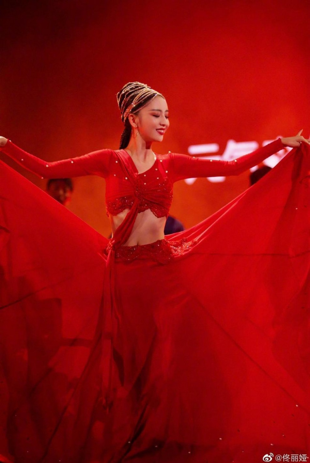 Mỹ nhân Tân Cương Đồng Lệ Á đẹp xuất thần khi hóa tiên nữ - 3 Mỹ nhân Tân Cương Đồng Lệ Á đẹp xuất thần khi hóa tiên nữ - 3