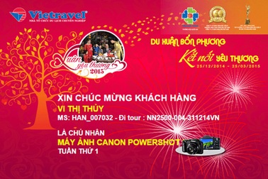 Khách hàng đầu tiên trúng thưởng chương trình “Xuân yêu thương 2015”