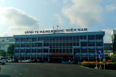 Cảng vụ Hàng không miền Nam cho mượn trụ sở để “đổi” chi phí điện nước, thuê cây cảnh!