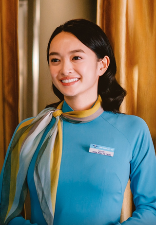 Đời thực gợi cảm của "nữ tiếp viên" cao 1,55m Kaity Nguyễn - 2