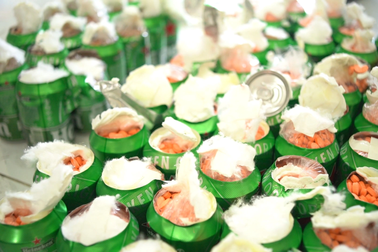 Phát hiện hàng chục kg ma túy được giấu trong lon bia, hộp kem dưỡng da