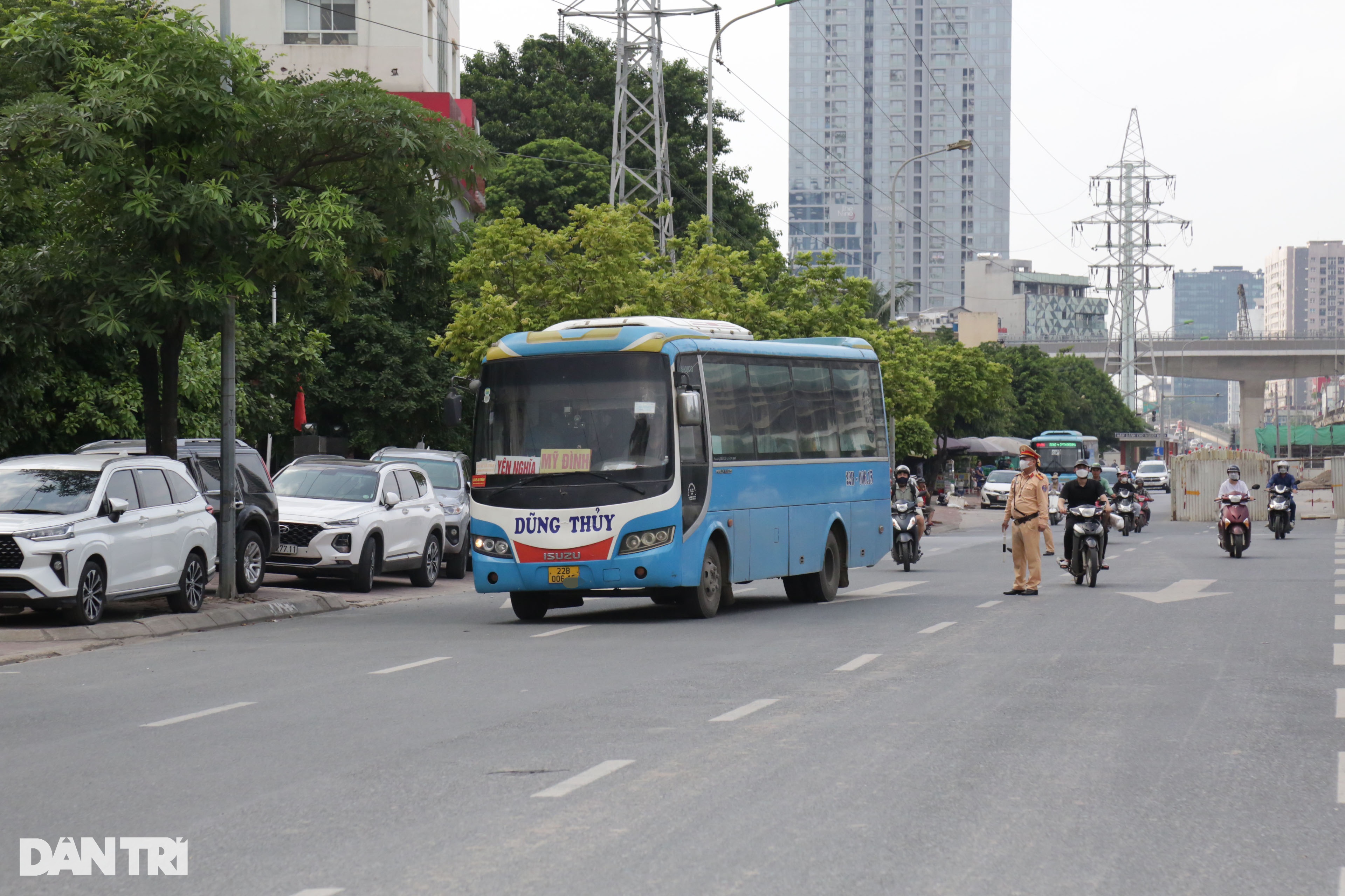 CSGT in ảnh ngay tại chốt, chứng minh lỗi vi phạm của tài xế - 1