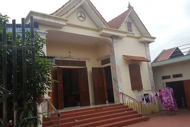 Đám cưới "thần tốc" của cô gái Hải Phòng và người đàn ông ngoại quốc