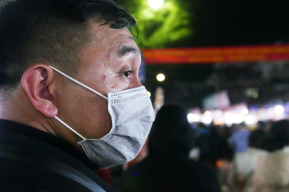 Hàng vạn người dự chợ Viềng trong nỗi lo dịch viêm phổi corona - 9