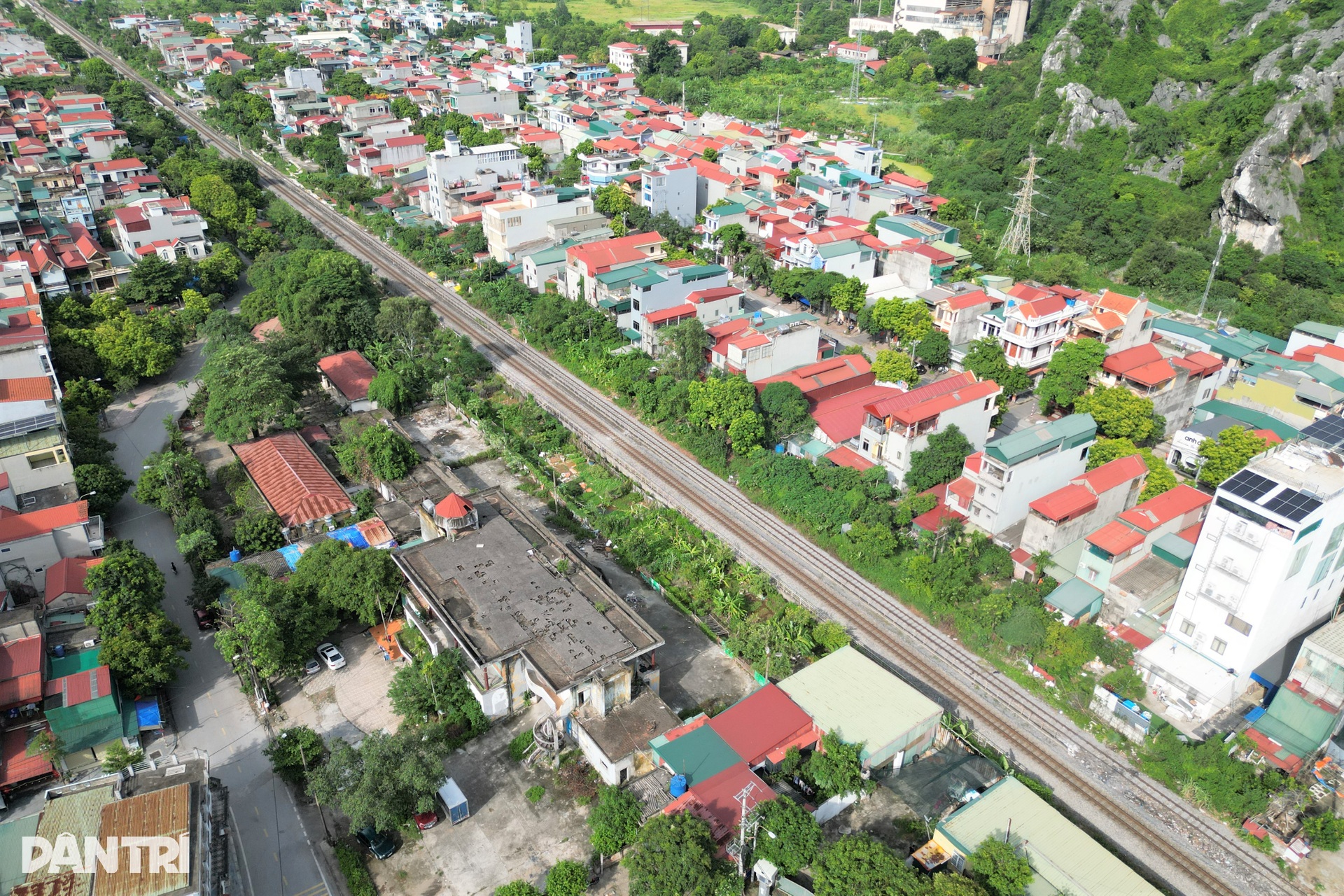 Cảnh hoang tàn, đổ nát tại Ga Ninh Bình cũ khiến nhiều người rùng mình - 13 Cảnh hoang tàn, đổ nát tại Ga Ninh Bình cũ khiến nhiều người rùng mình - 13