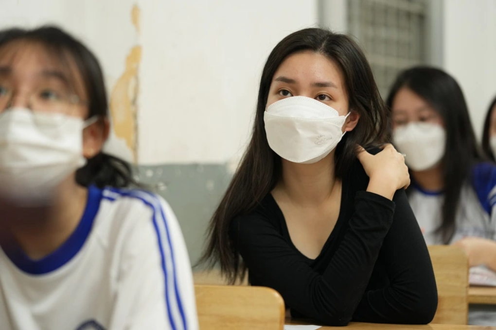 Học tủ theo đề thi tham khảo tốt nghiệp THPT là sai lầm nghiêm trọng - 2 Học tủ theo đề thi tham khảo tốt nghiệp THPT là sai lầm nghiêm trọng - 2