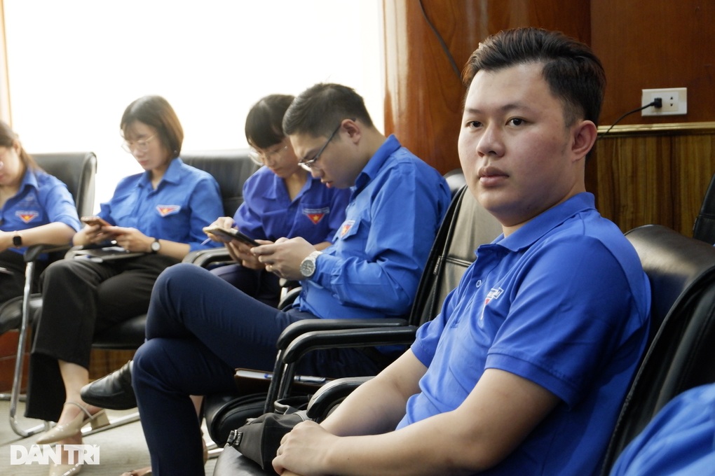 Tuổi trẻ Bộ LĐ-TBXH học cách ứng dụng trí tuệ nhân tạo trong công vụ - 4 Tuổi trẻ Bộ LĐ-TBXH học cách ứng dụng trí tuệ nhân tạo trong công vụ - 4
