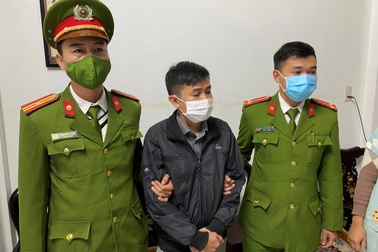 Bắt một nhân viên cây xăng liên quan đường dây mua bán hóa đơn trái phép