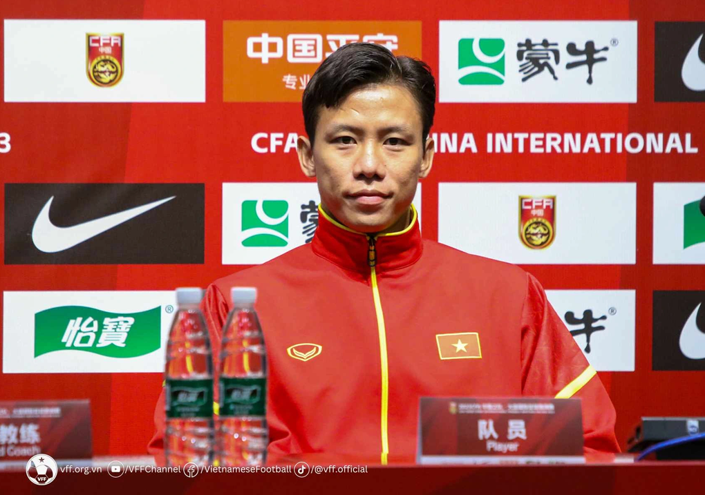 HLV Troussier: Đội tuyển Việt Nam và Trung Quốc đẳng cấp ngang nhau - 2 HLV Troussier: Đội tuyển Việt Nam và Trung Quốc đẳng cấp ngang nhau - 2