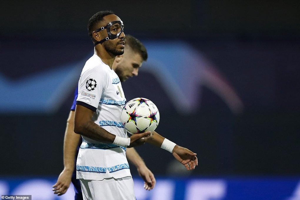 Chelsea bất ngờ thua sốc trước đội bóng tí hon ở Champions League - 3 Chelsea bất ngờ thua sốc trước đội bóng tí hon ở Champions League - 3