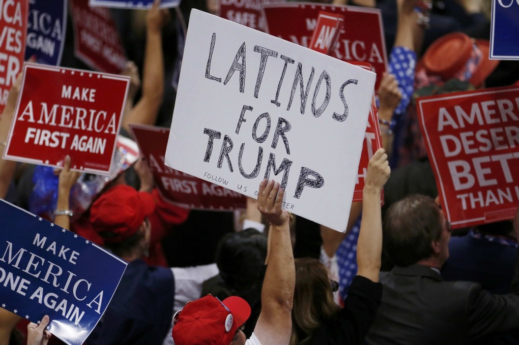 Cử tri Mỹ gốc Latinh có xu hướng ủng hộ ông Trump dù bị nói xấu - 2 Cử tri Mỹ gốc Latinh có xu hướng ủng hộ ông Trump dù bị nói xấu - 2