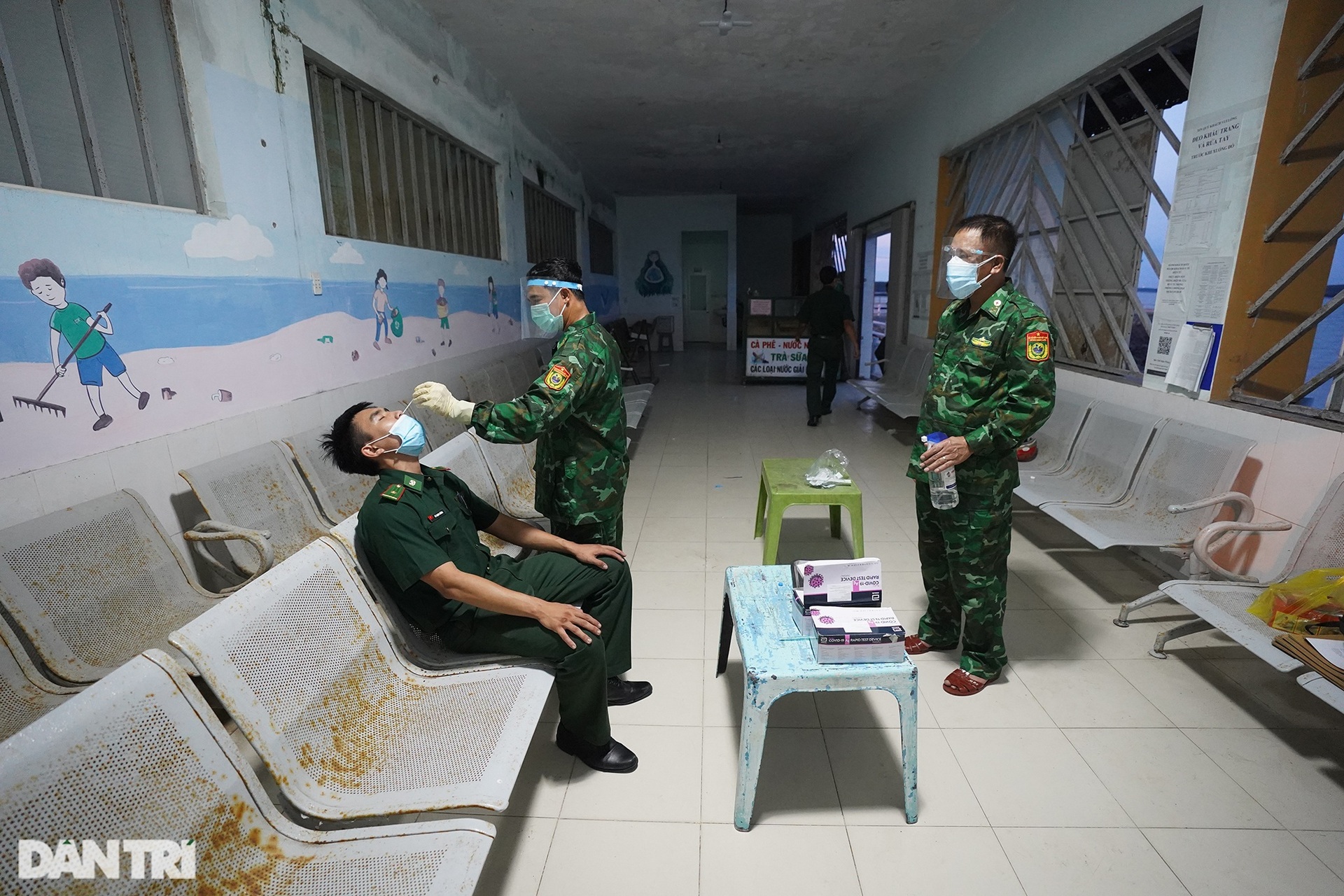 Trắng đêm bảo vệ vùng xanh trên biển tại xã đảo duy nhất ở TPHCM - 7 Trắng đêm bảo vệ vùng xanh trên biển tại xã đảo duy nhất ở TPHCM - 7